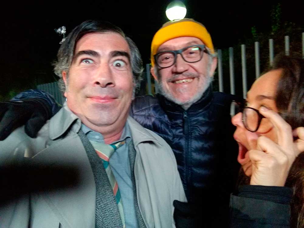 Agustín Jiménez junto al director Emilio Martínez Lázaro en el rodaje de MiAmor Perdido